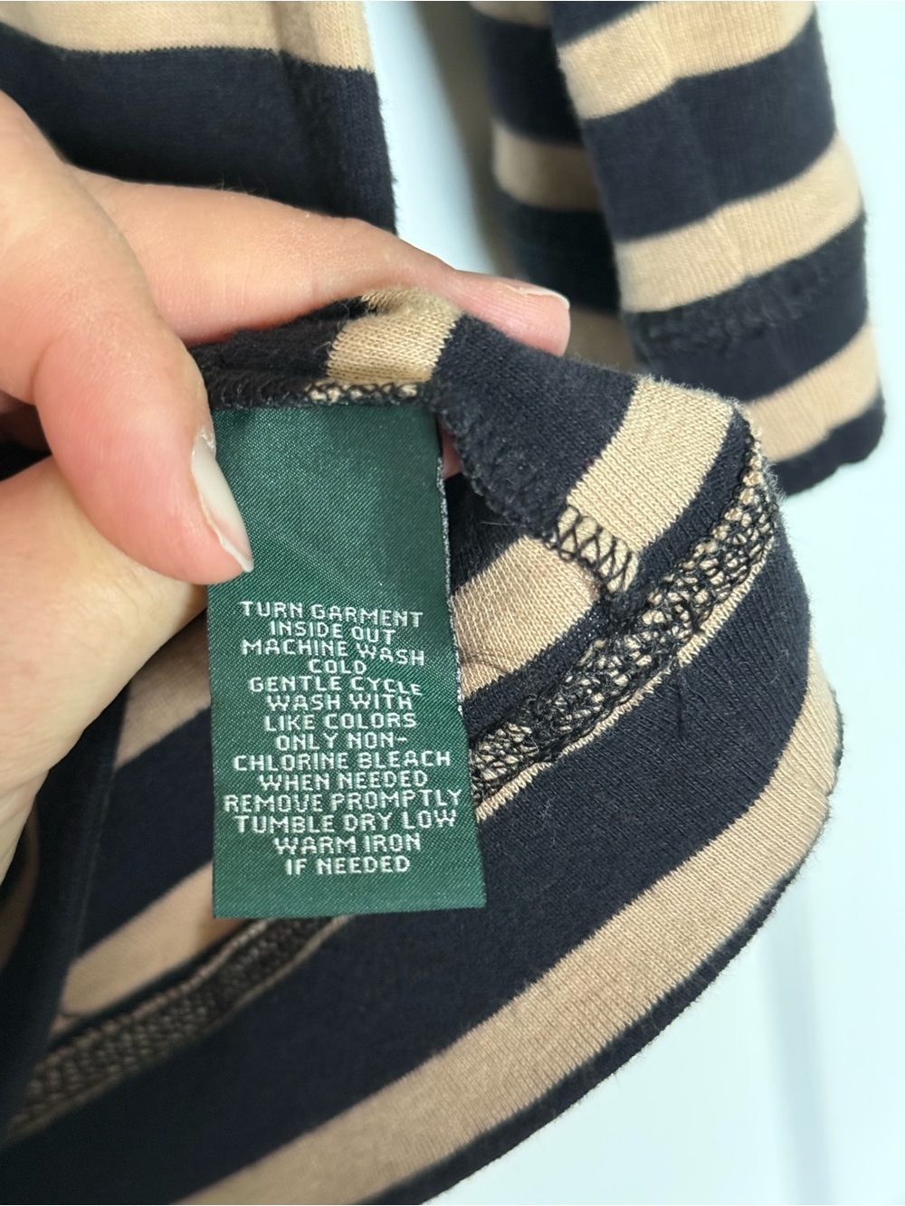 Ralph Lauren Black and Tan Striped Lace-Up 3/4 Sleeve Top Y2K - Picture 4 of 5